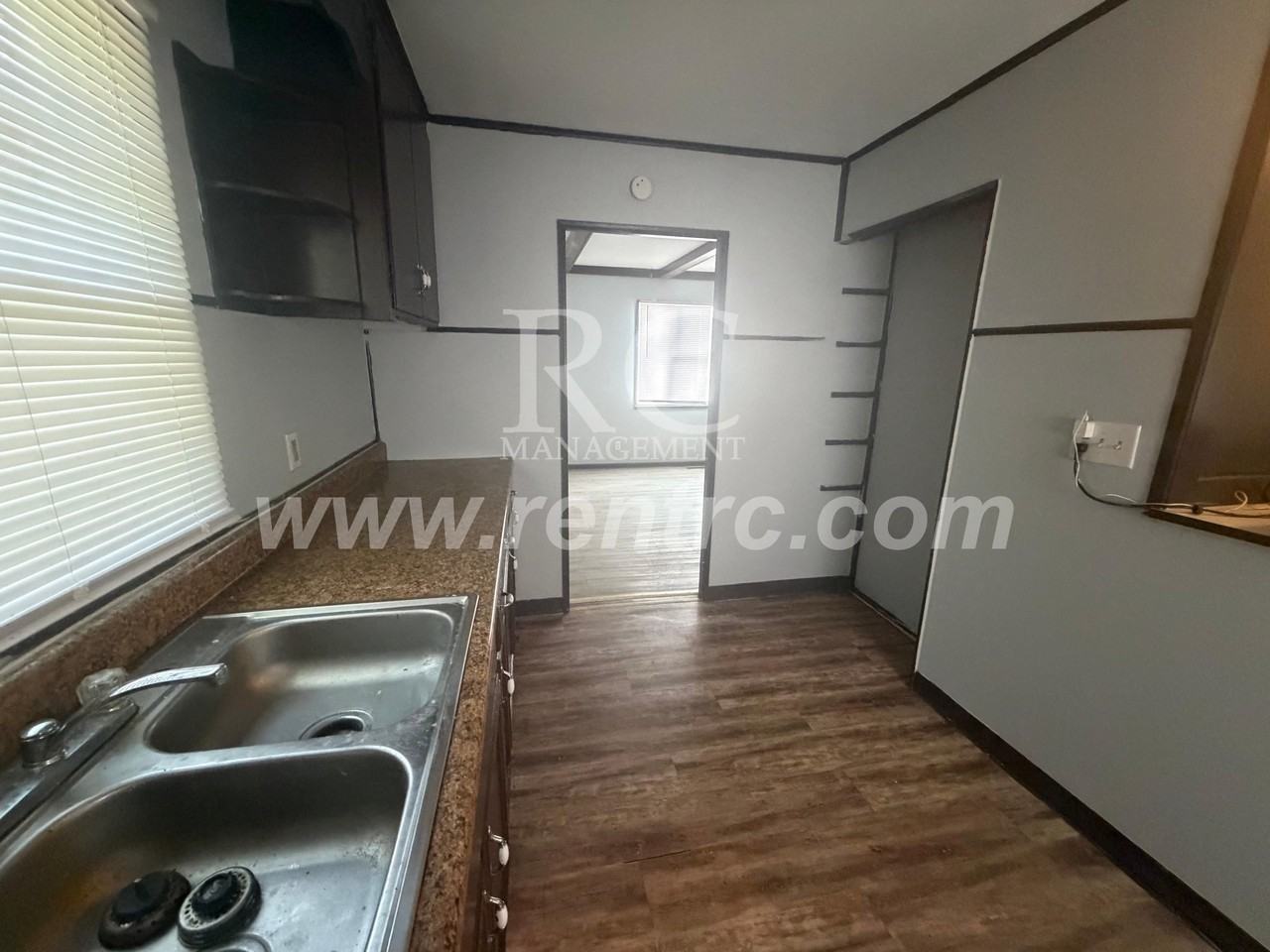 228 Delaware Ave - Photo 3 of 13