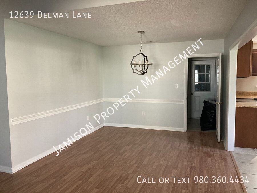12639 Delman Ln - Photo 5 of 13