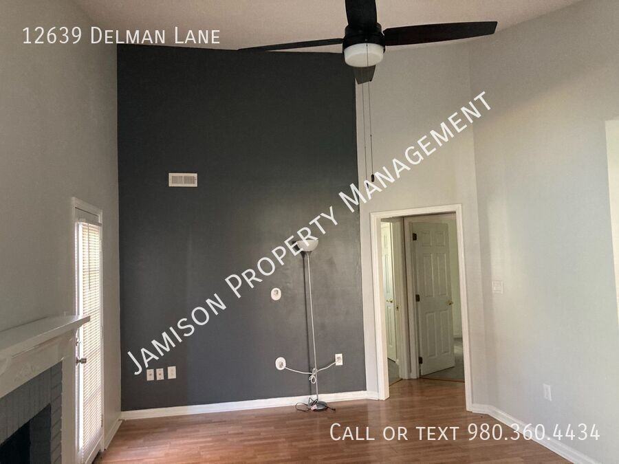 12639 Delman Ln - Photo 6 of 13