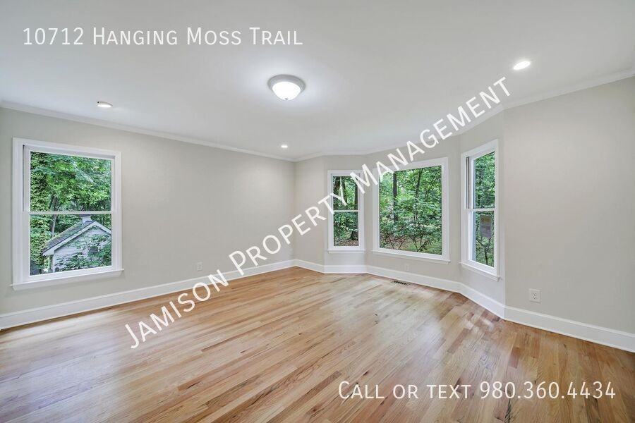 10712 Hanging Moss Trl - Photo 3 of 41