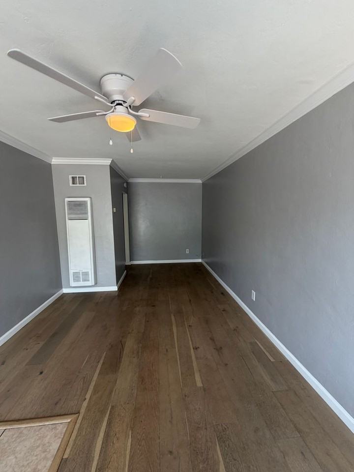 3083 Palm St - Photo 6 of 19