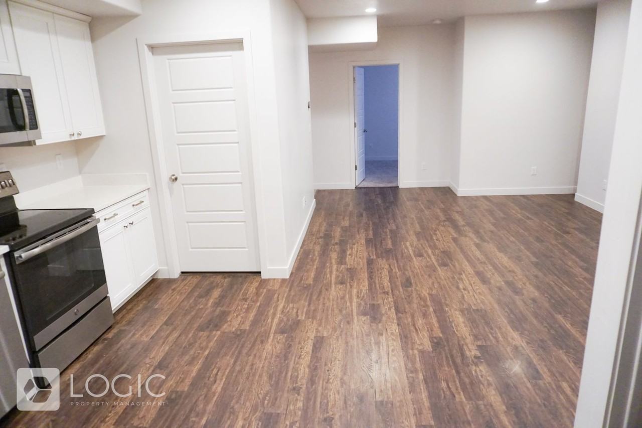 15297 S Revolutionary Way - Photo 6 of 17