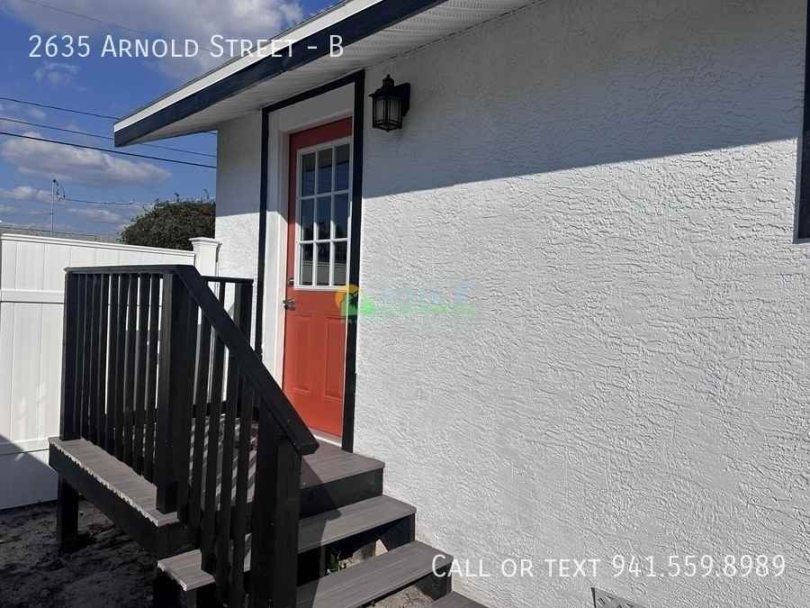 2635 Arnold St - Photo 2 of 17