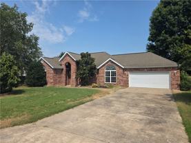 302 Cross Creek Dr - Photo 1 of 1