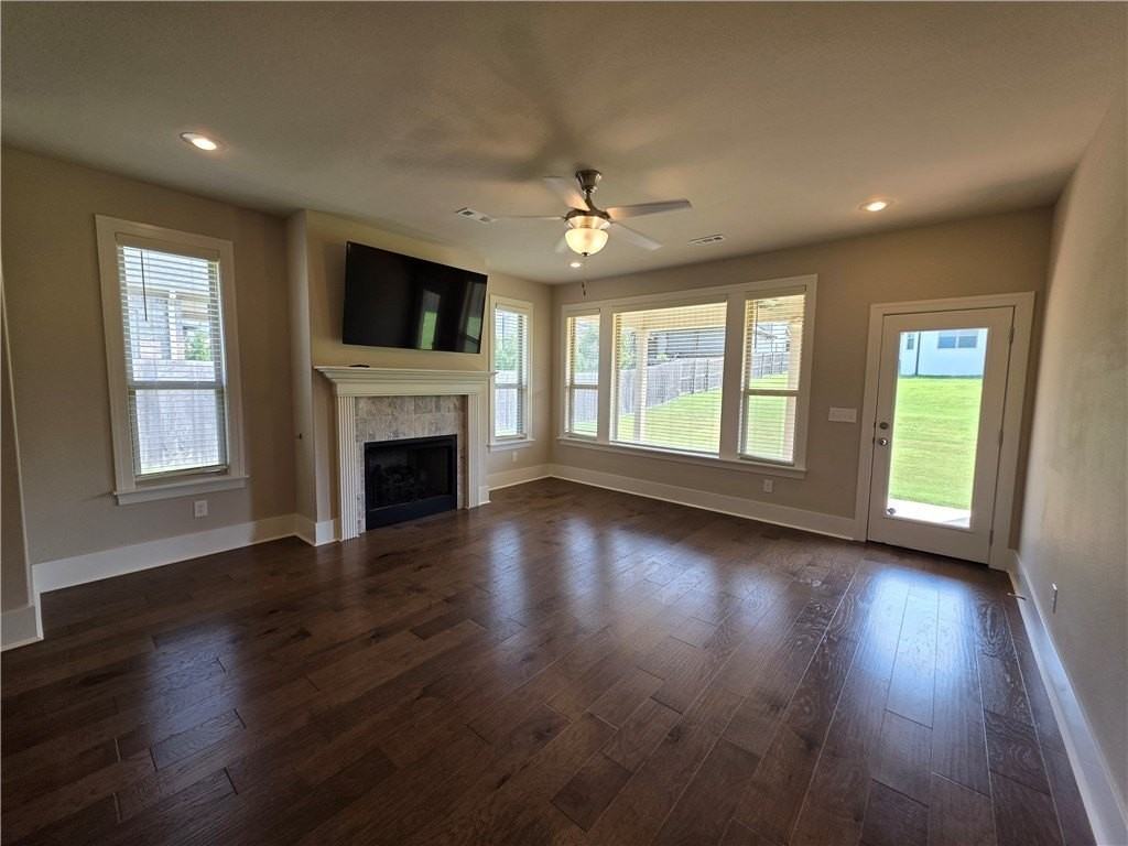 616 Mill Pond Way - Photo 2 of 26
