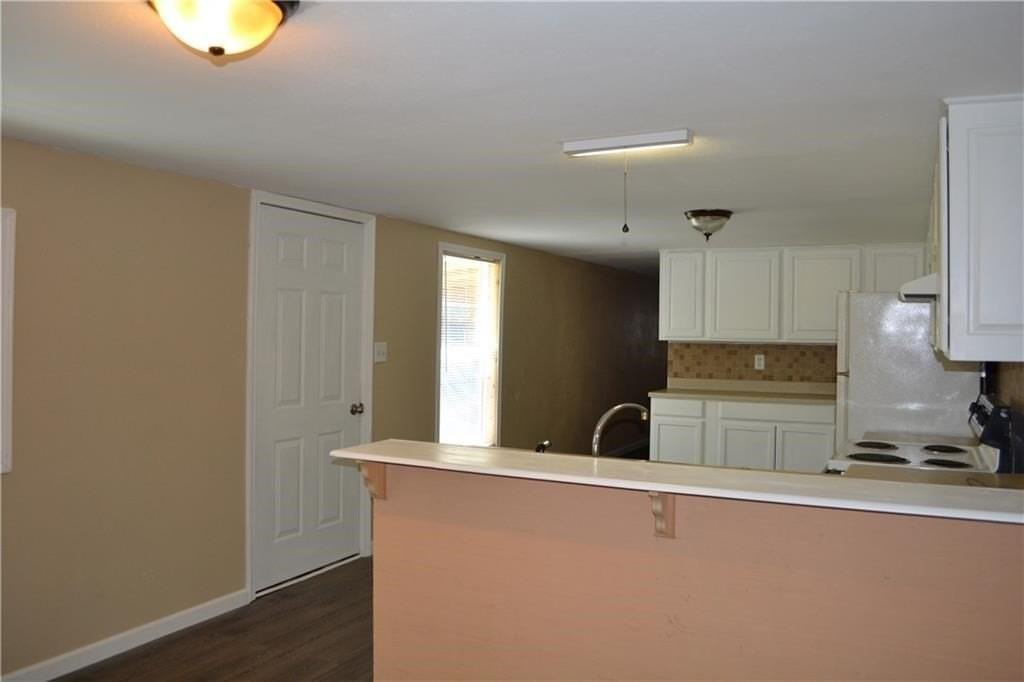 44 Skyline Dr - Photo 6 of 11