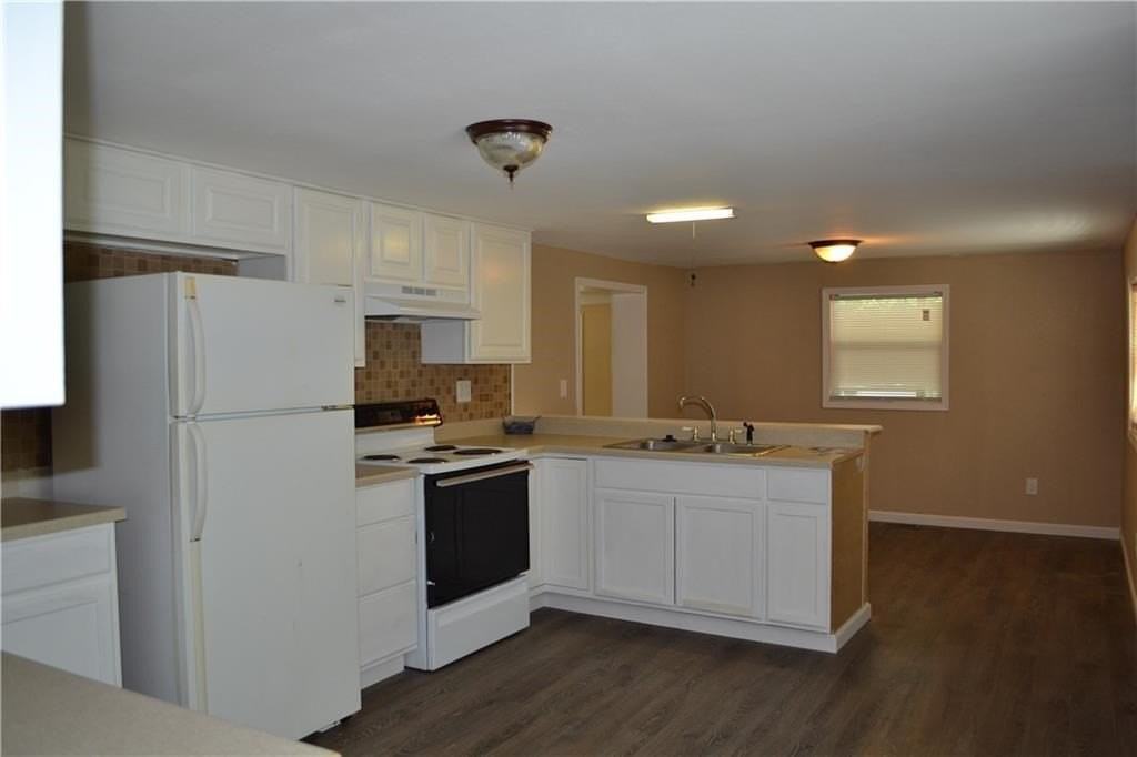 44 Skyline Dr - Photo 7 of 11