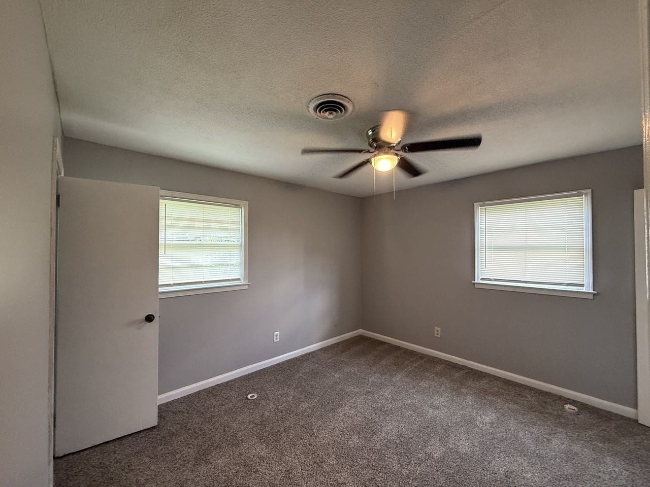 4426 Narrow Lane Rd - Photo 5 of 10