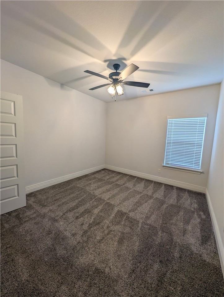 1890 Sunrise Cir - Photo 6 of 20