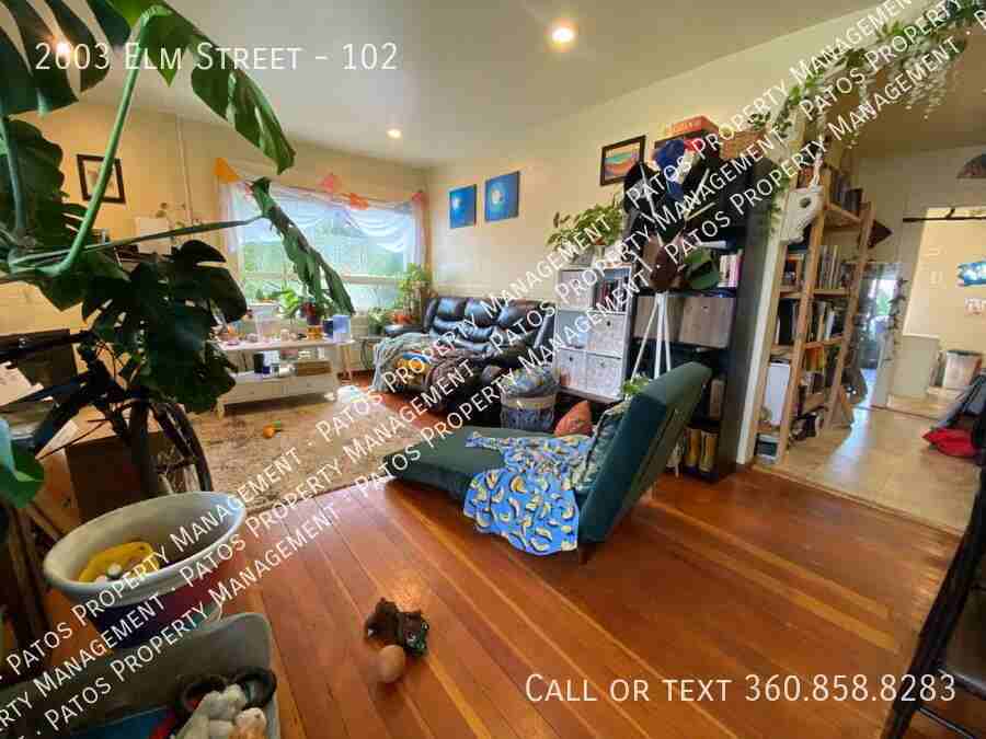 2603 Elm St #102 - Photo 5 of 17