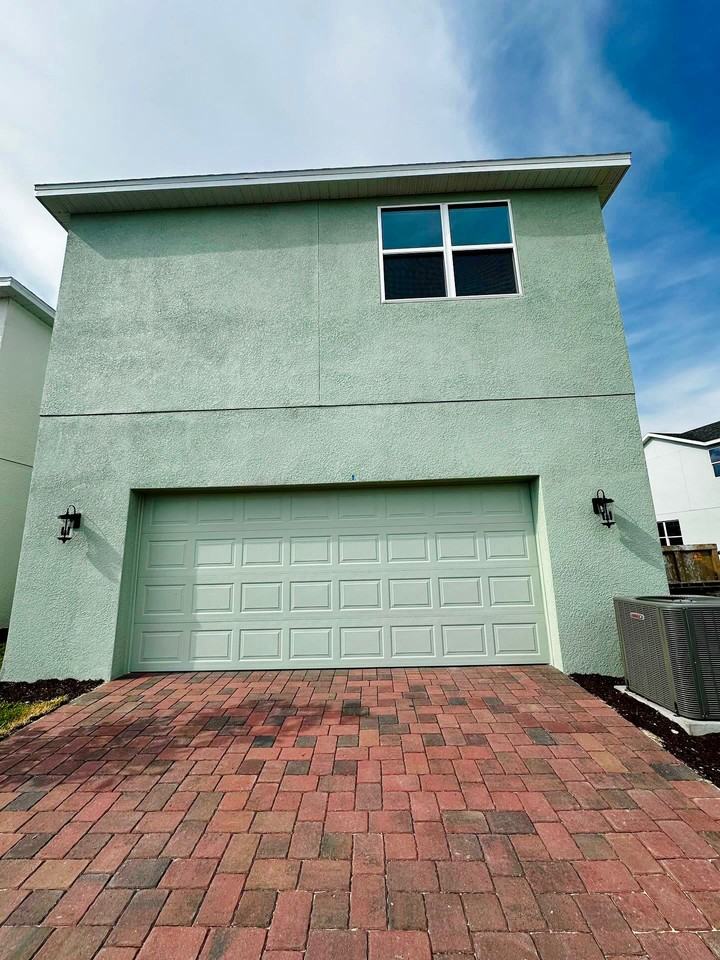 439 Scotsmans Pl #NA - Photo 2 of 25