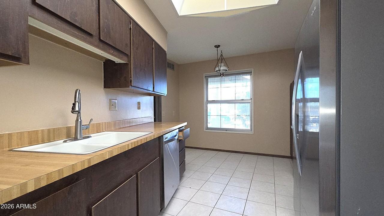 11014 W Granada Dr - Photo 6 of 24