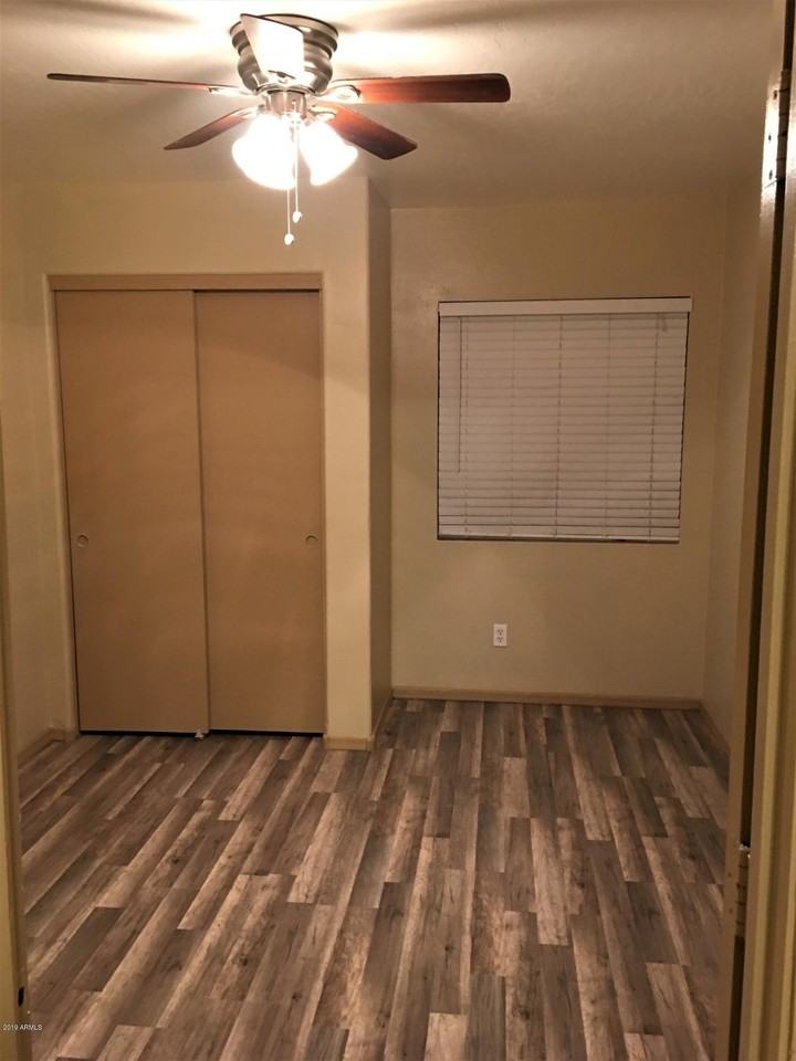 12625 W Paradise Dr - Photo 6 of 14