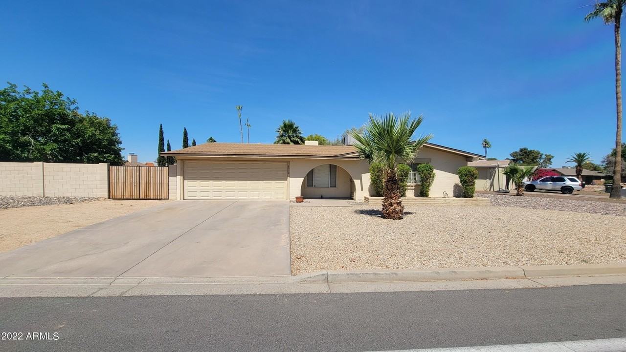 4310 W Mary Cir