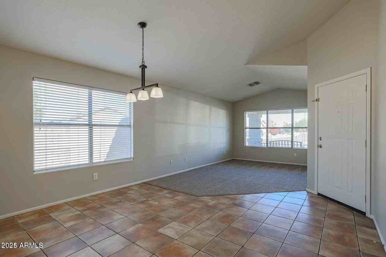10269 W Patrick Ln - Photo 2 of 35