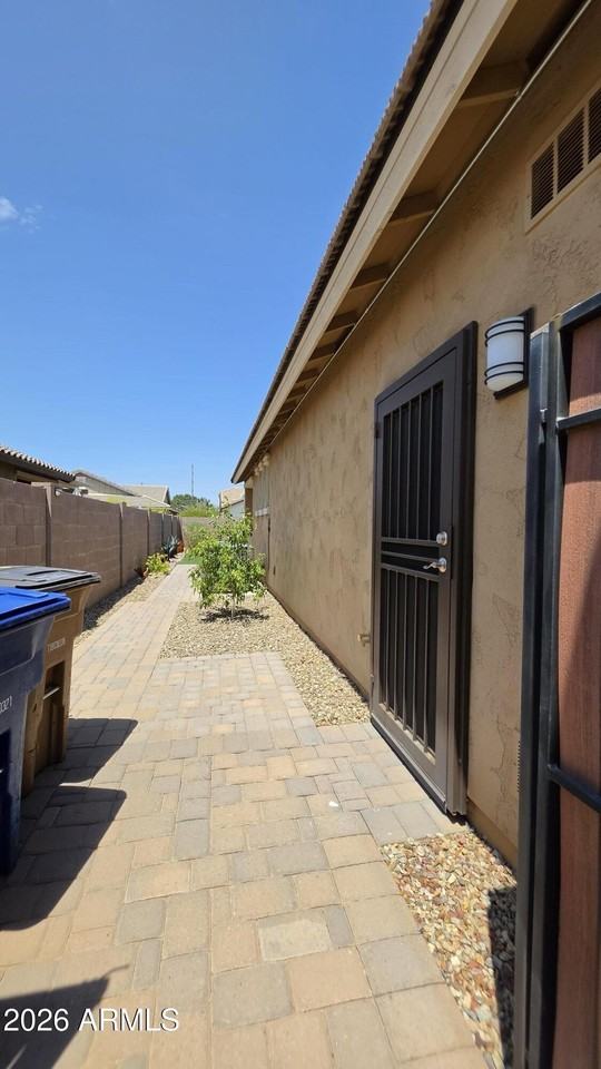 20660 E Canary Way - Photo 3 of 30