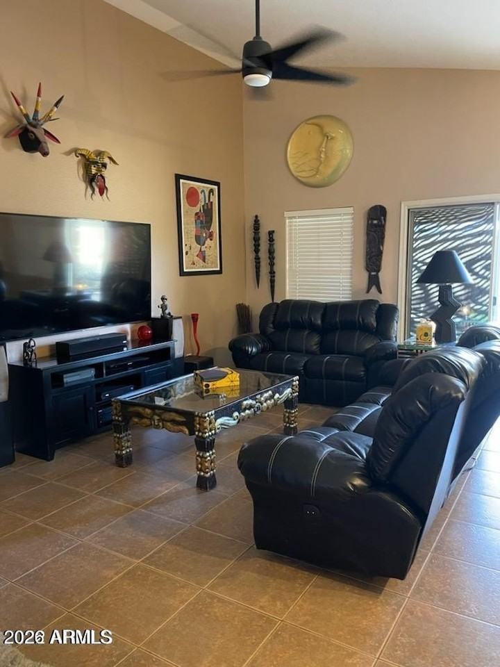 6916 E Lakeview Ave - Photo 5 of 13