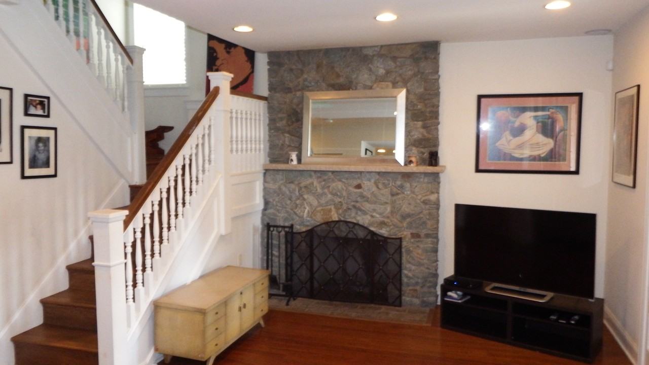 116 Grandview Rd - Photo 2 of 8