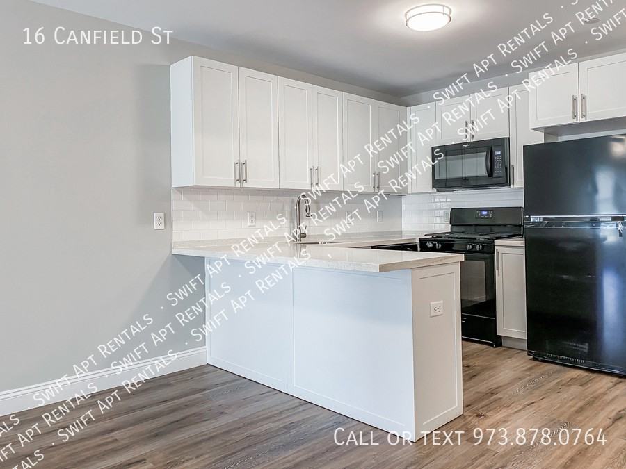 16 Canfield St - Photo 4 of 12