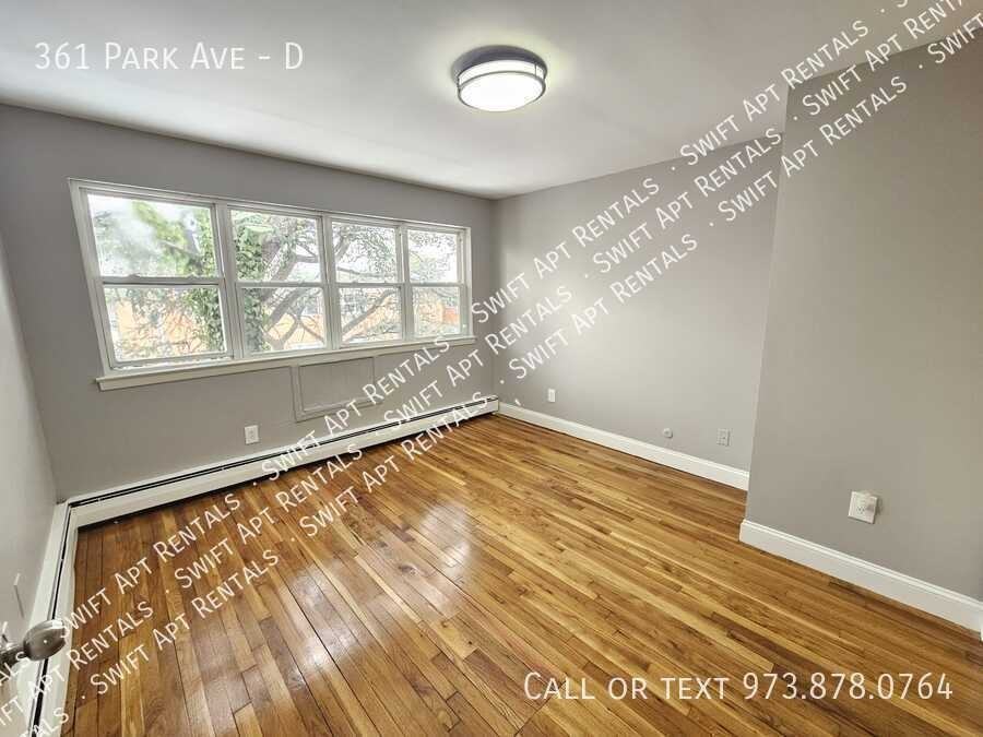361 Park Ave #D - Photo 2 of 18