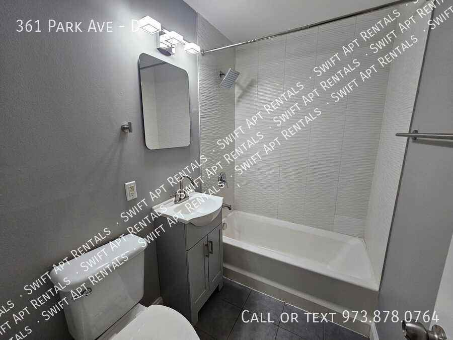 361 Park Ave #D - Photo 3 of 18