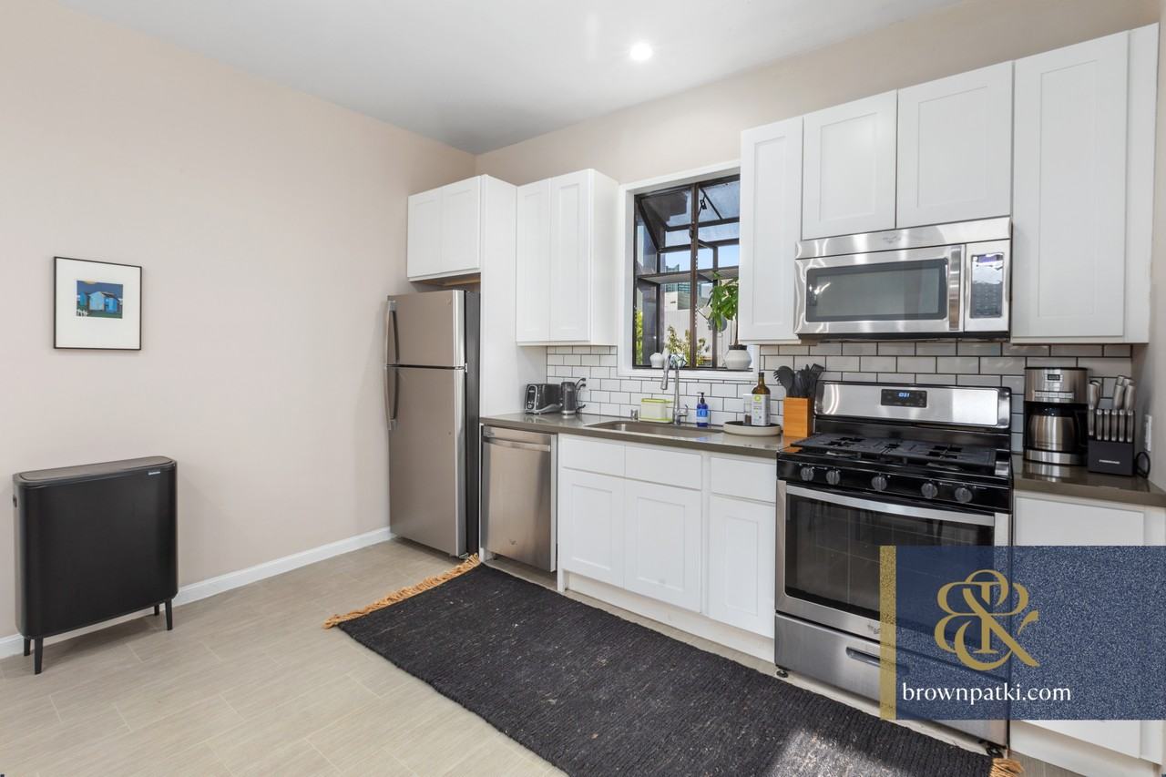 22 Ringold St - Photo 6 of 18