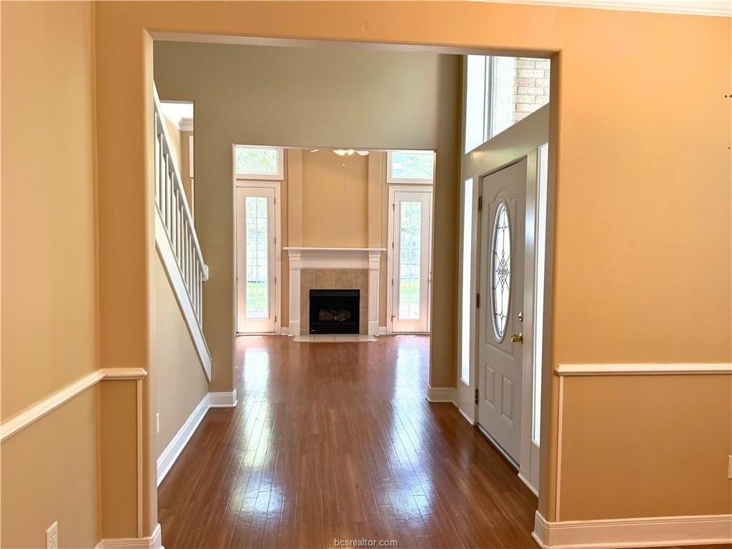315 Chimney Hill Dr - Photo 2 of 14