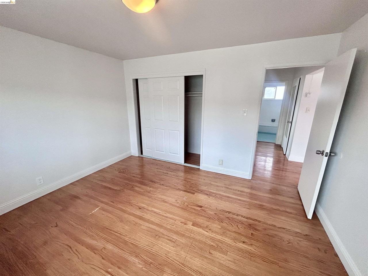 3144 61st Ave - Photo 3 of 12