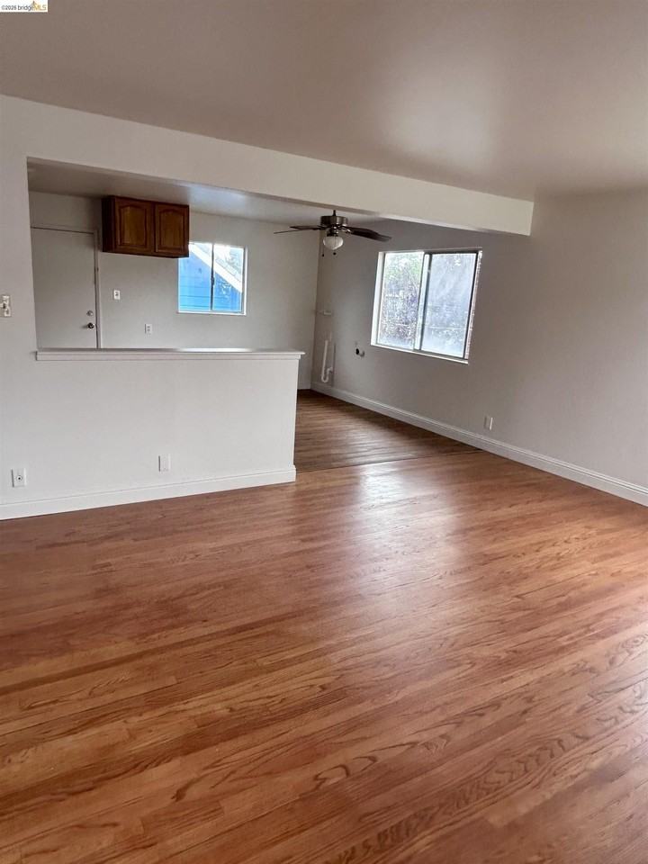 3144 61st Ave - Photo 6 of 12