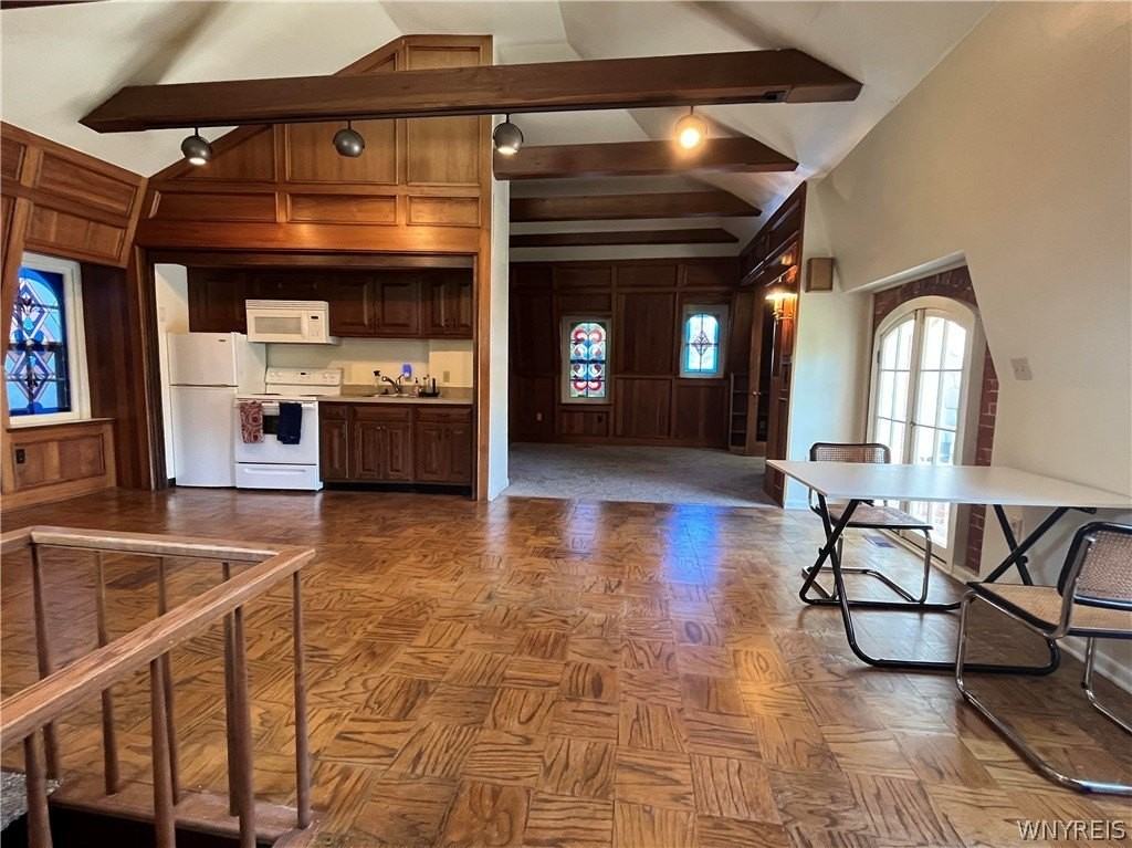56 Linwood Ave - Photo 4 of 11