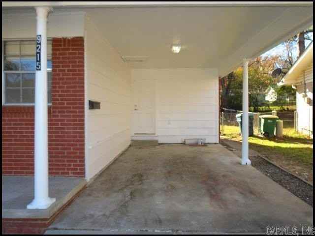 9215 Cloverhill Rd - Photo 3 of 18