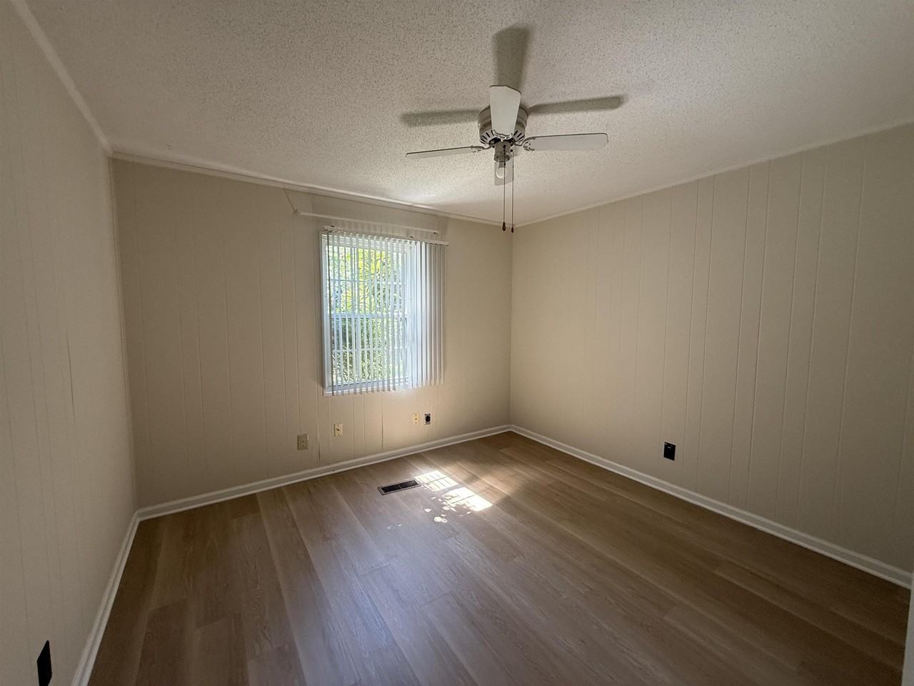 4067 Fairway Dr #B2 - Photo 7 of 9