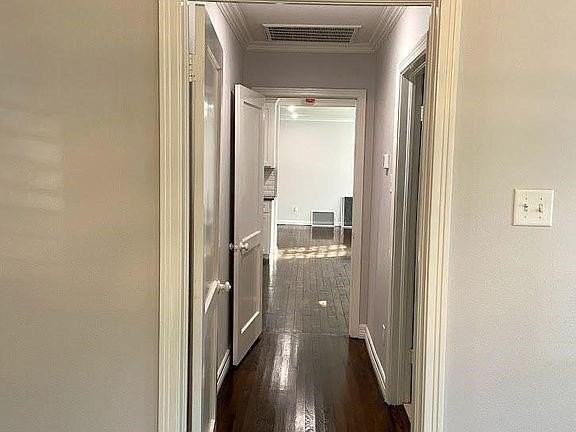 310 Wilshire Pl - Photo 7 of 14