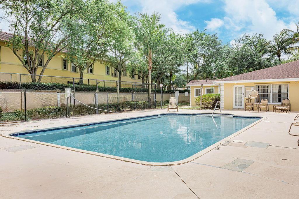 1501 Palm Beach Trace Dr #1 - Photo 2 of 6