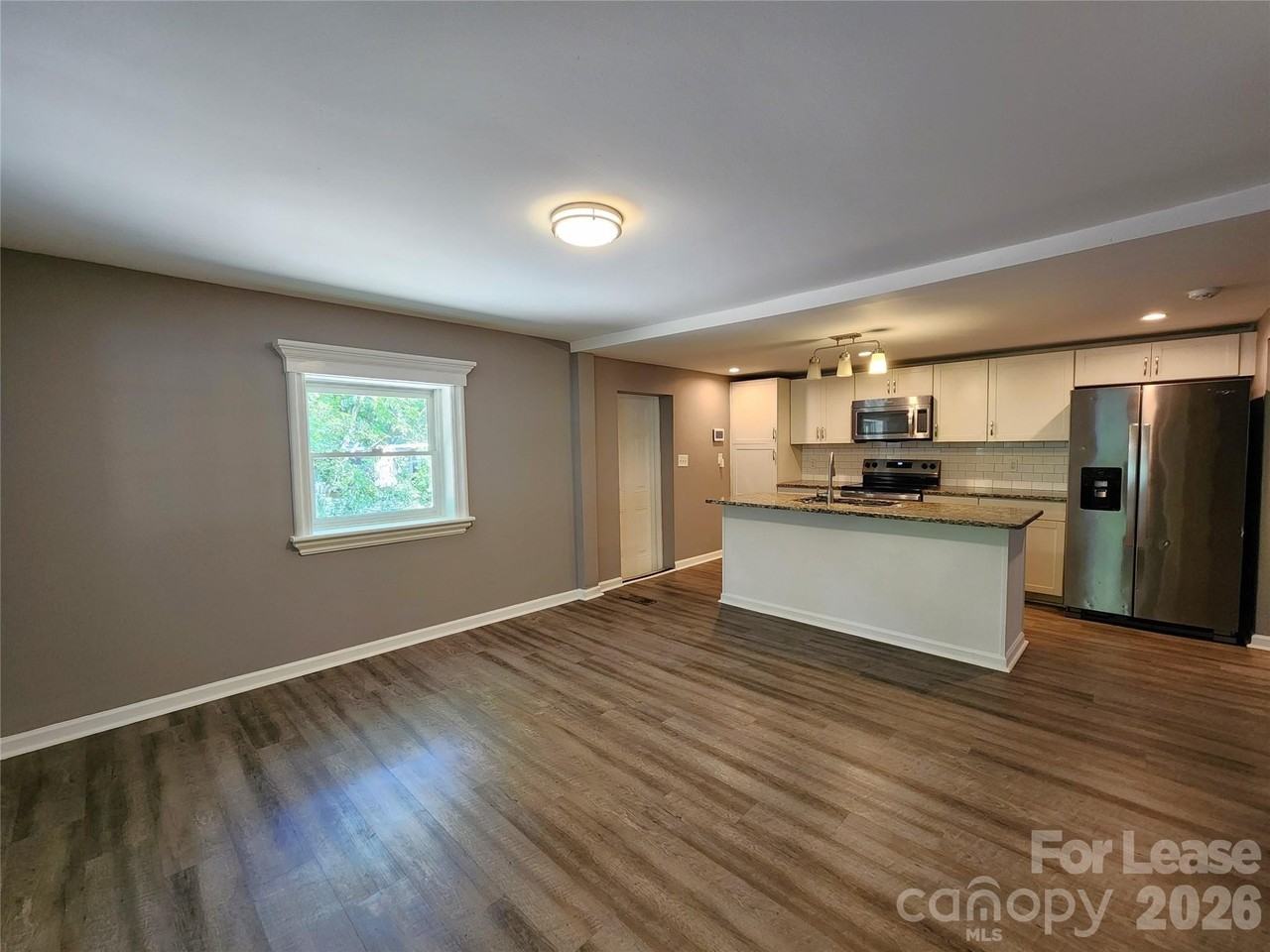 573 Faith Dr Sw - Photo 2 of 19
