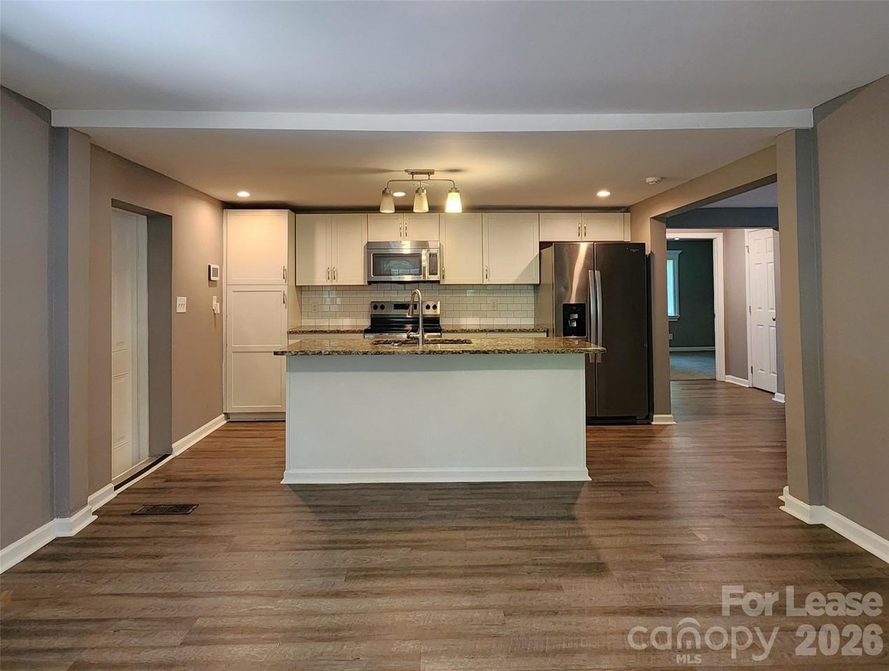 573 Faith Dr Sw - Photo 4 of 19