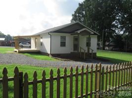 featured image of 251B S B Ave