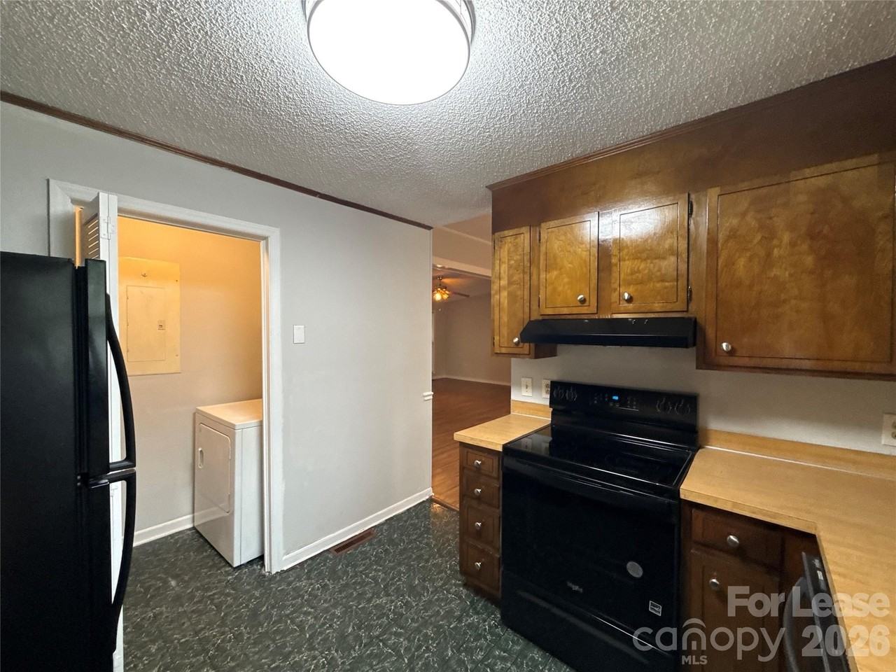 7905 Haverstraw Ct - Photo 5 of 16