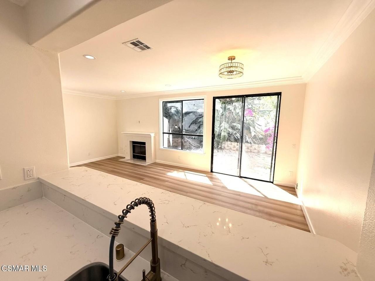 451 Pavarotti Dr - Photo 6 of 24