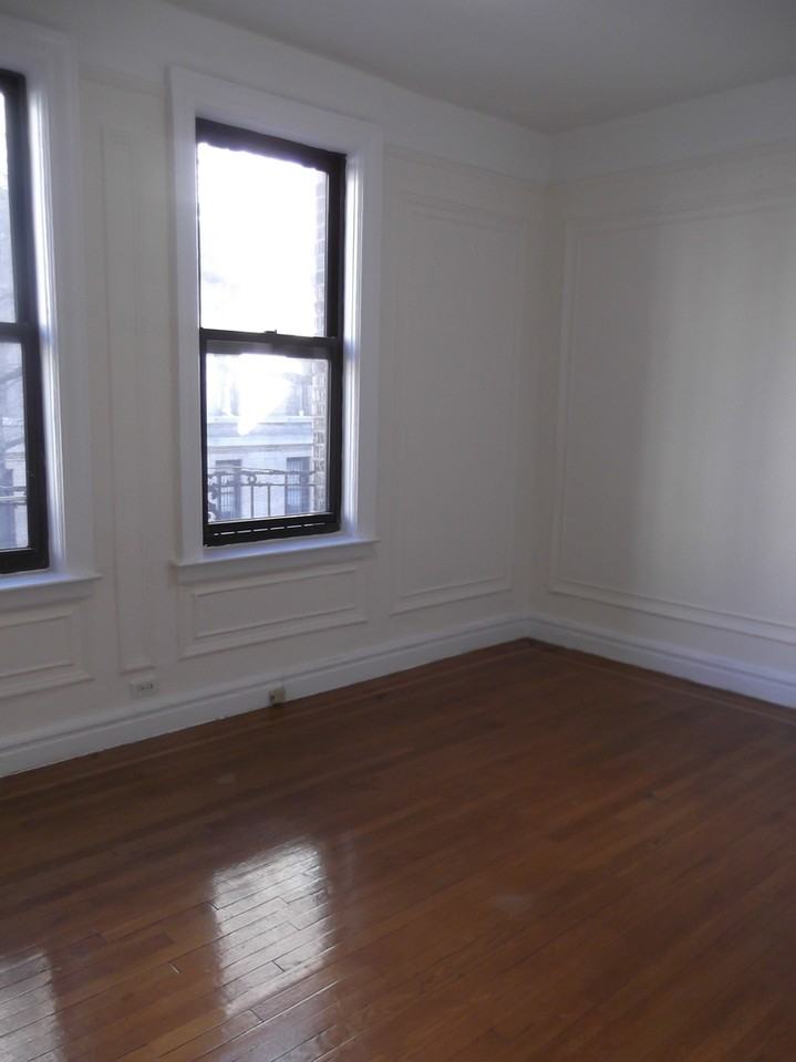 Fort Washington Ave #X