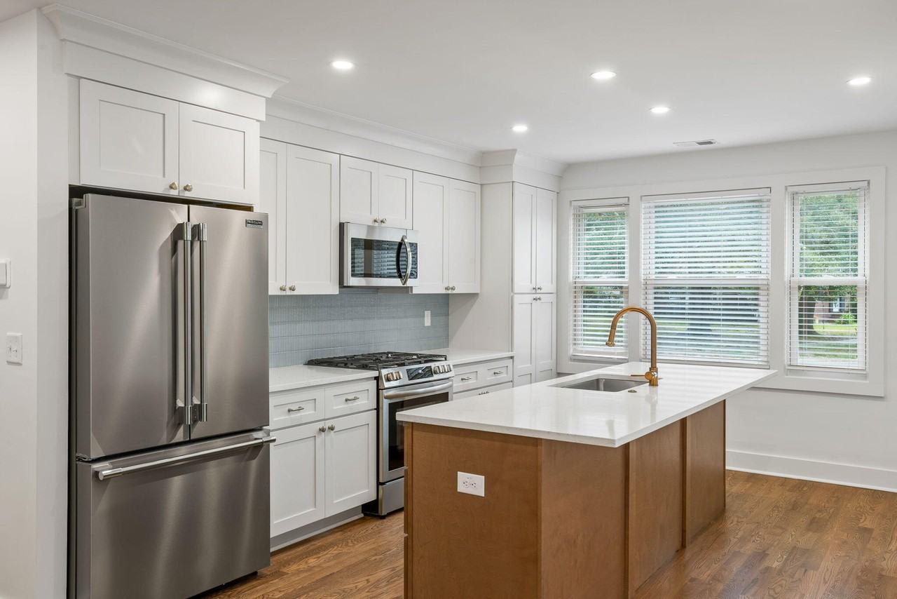 47 Timmerman Dr - Photo 4 of 20