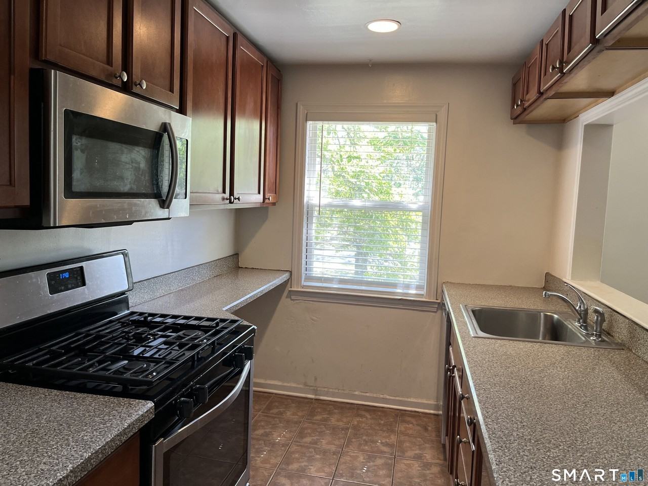 198 Seaton Rd #4 - Photo 7 of 13