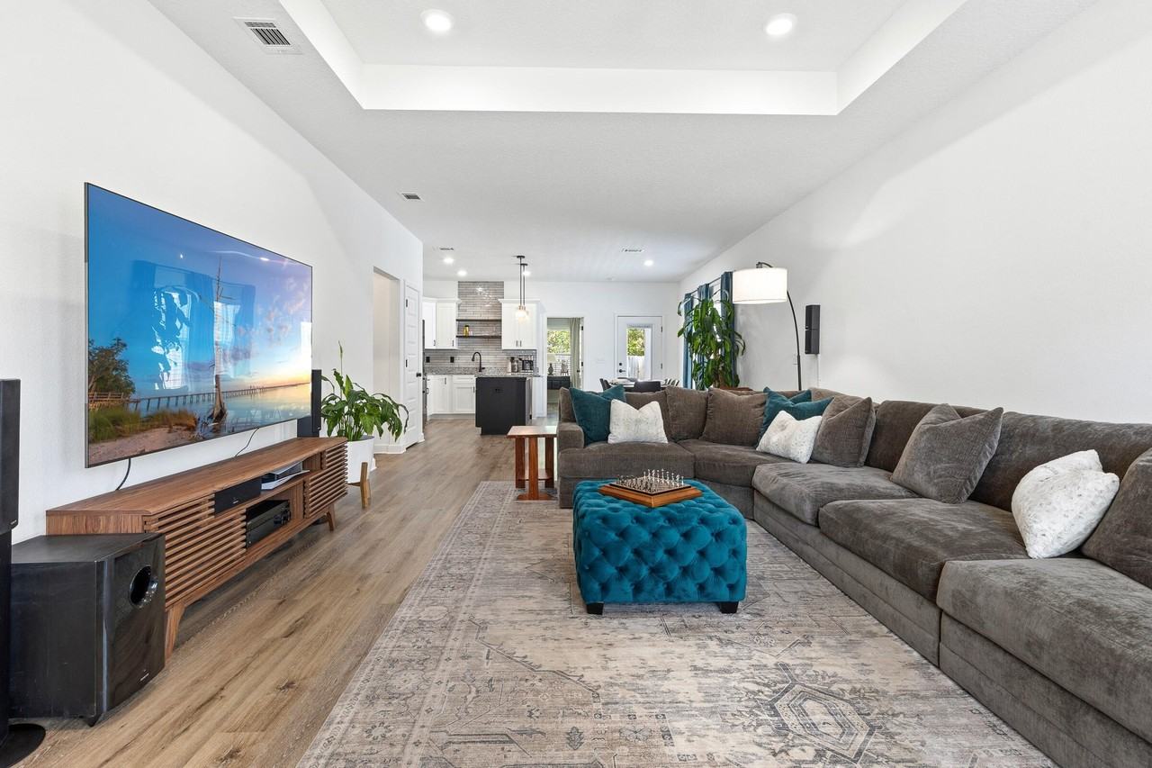 65 Marsh Lndg N - Photo 2 of 33
