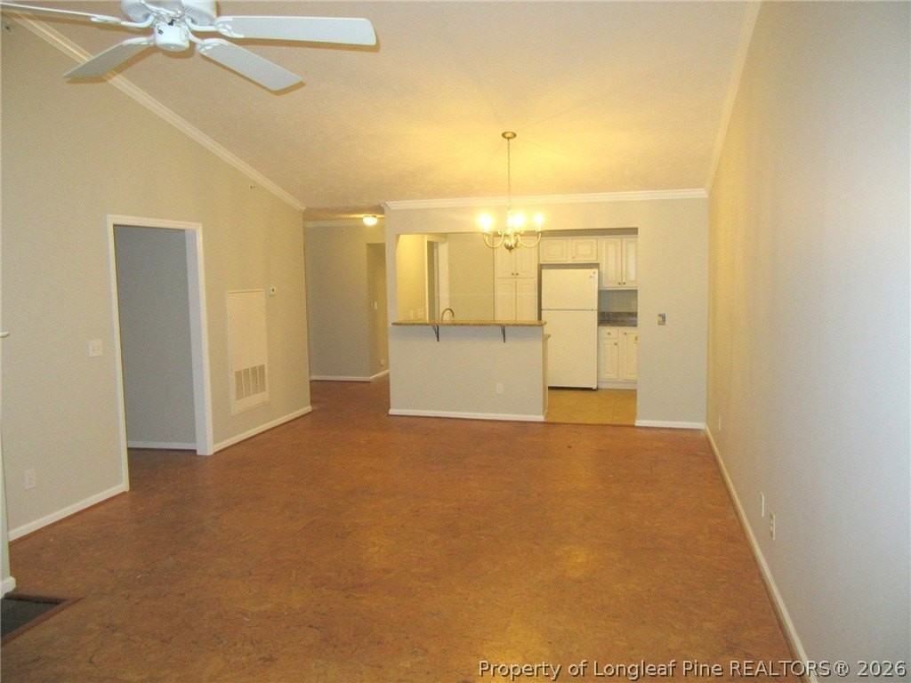 3346 Harbour Pointe Pl Unit 11 - Photo 5 of 24