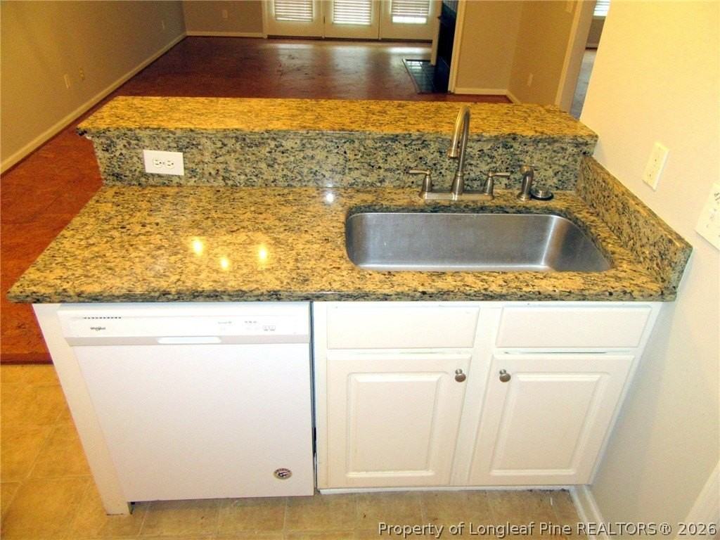 3346 Harbour Pointe Pl Unit 11 - Photo 6 of 16