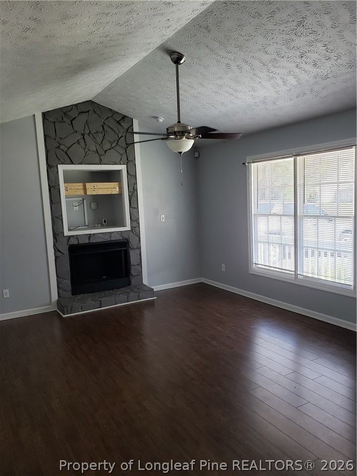 3828 Wildflower Rd - Photo 2 of 14