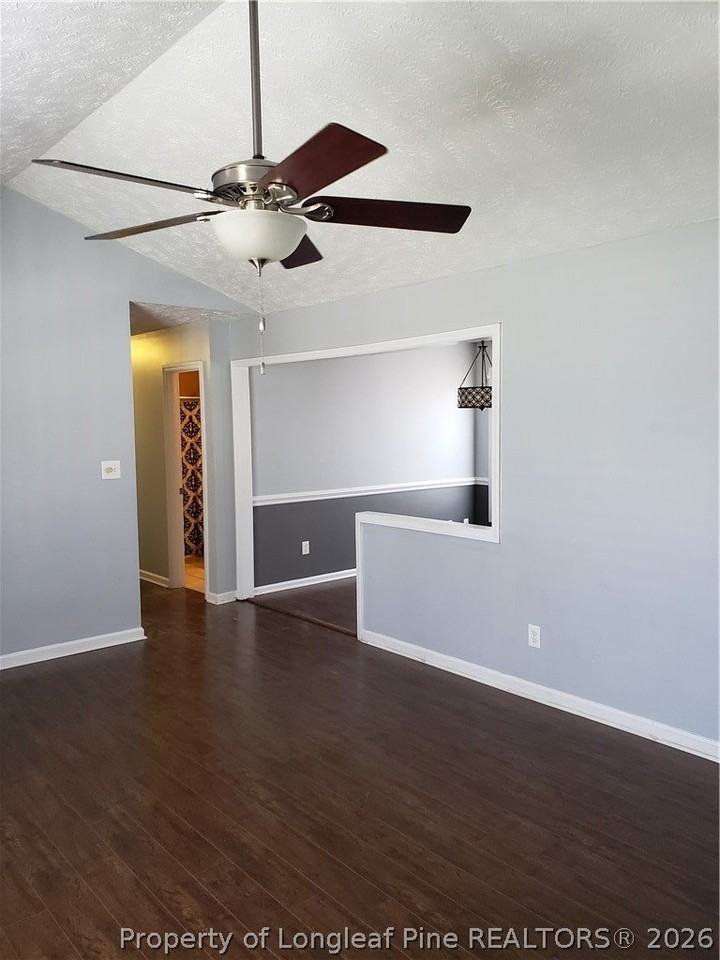 3828 Wildflower Rd - Photo 3 of 14