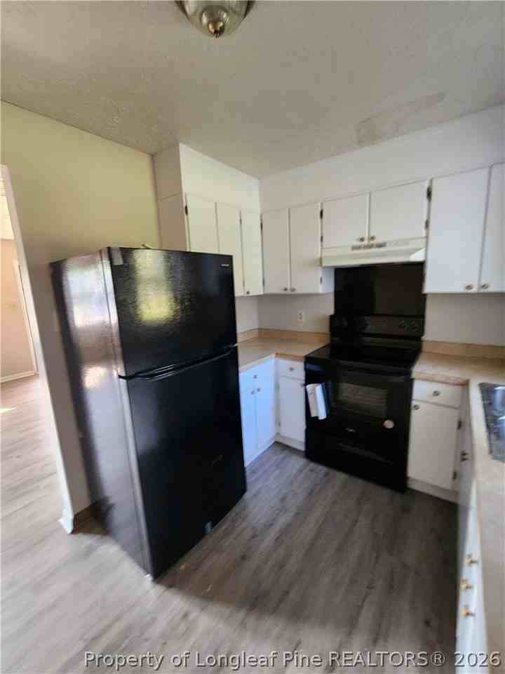 3853 Oak Haven Rd - Photo 4 of 8
