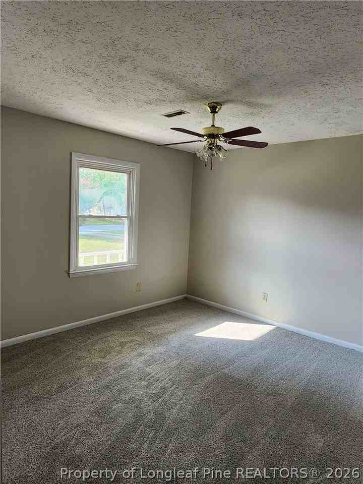 3853 Oak Haven Rd - Photo 6 of 8