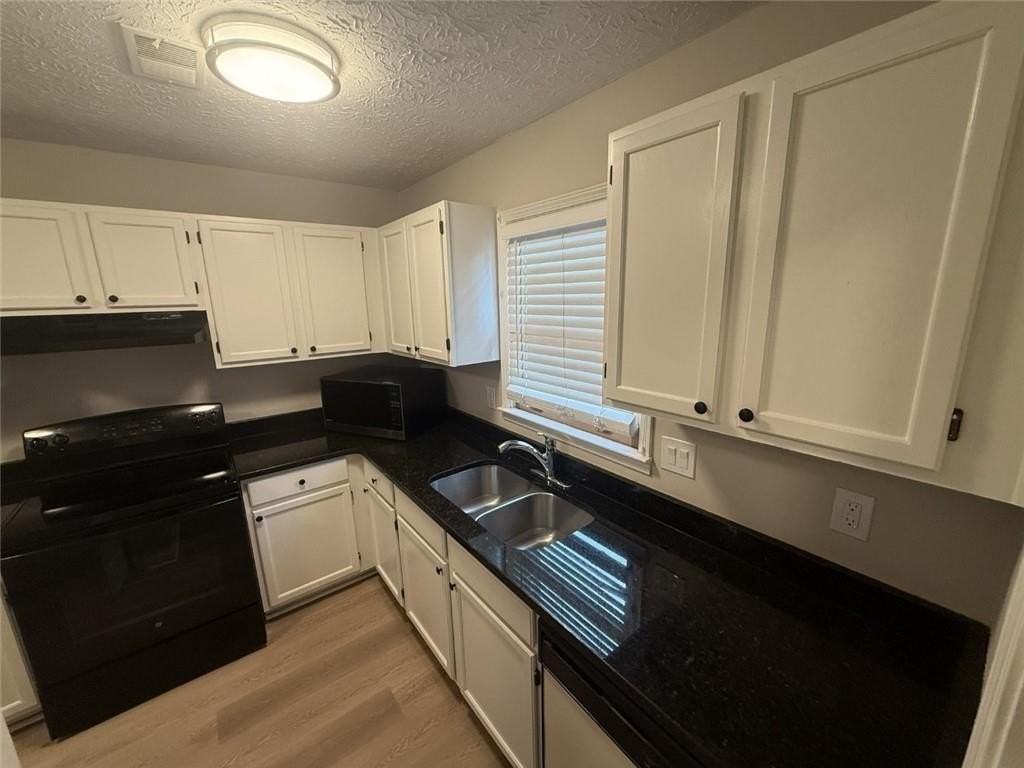2906 Webb Bridge Rd - Photo 2 of 29